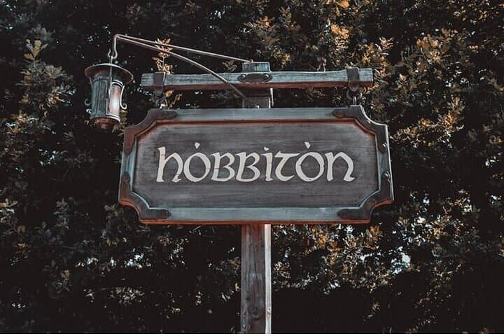 Private Hobbiton movie set & Blue springs from Auckland