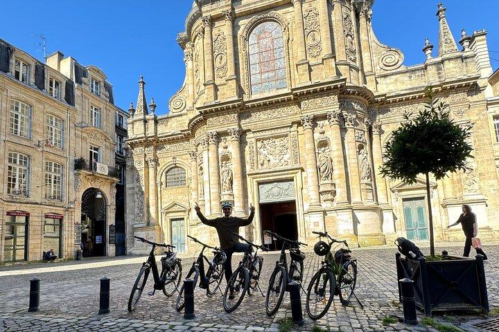 3-timers E-bike Immersive Tour af Bordeaux - engelsk tur