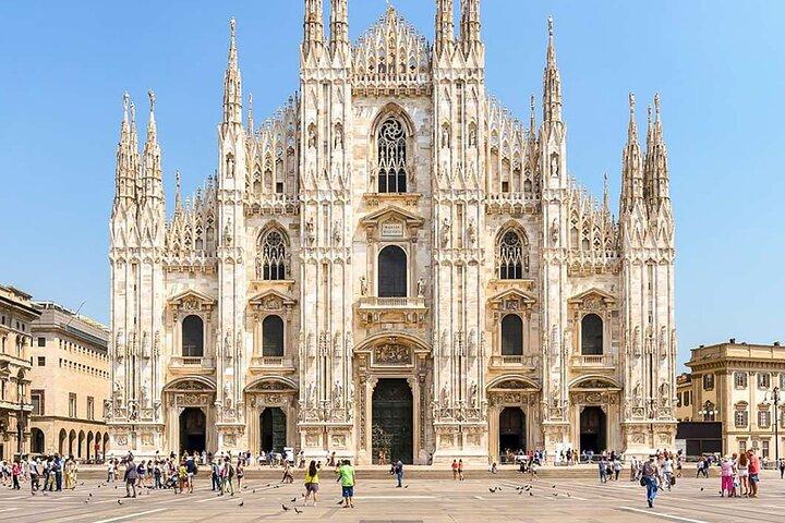 Rooftop Marvels og Duomo En himmelsk Milano oplevelse + ebook