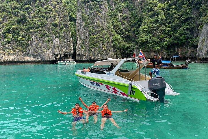 Lazy Day Phi Phi Sonnenuntergangstour mit dem Schnellboot