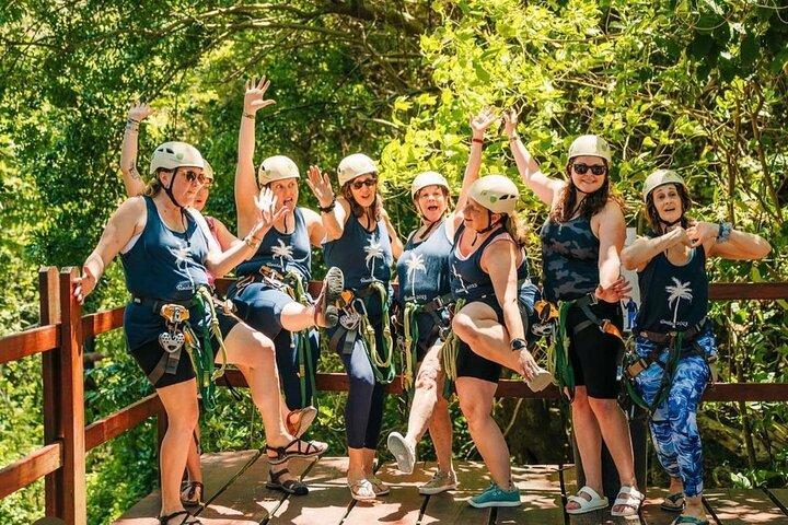 Tyrolienne, plongée en apnée et plage de West Bay à Roatán