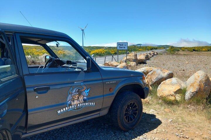 マデイラ 4x4 ジープ サファリ : ポルト モニス、溶岩だまり、ファナルの森