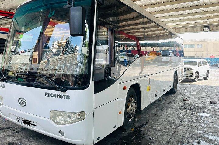 50-zits privé luxe toeristenbus