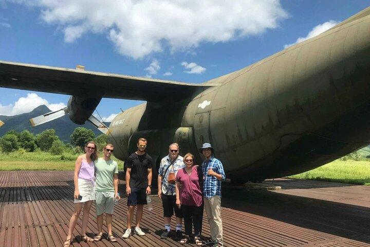 Von Hue zu den DMZ Vinh Moc Tunnels und zur Khe Sanh Base Tour