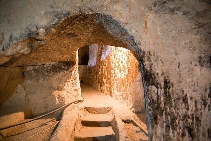 Vardzia Rabati og Borjomi Exploration in Georgia Tour
