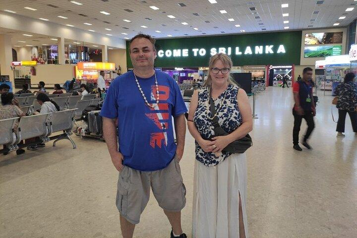 Sri Lanka Driver's and Guide with Luxury Cars