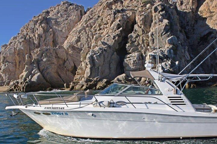 Cabo Private 36ft Yacht – Crucero panorámico y relajación