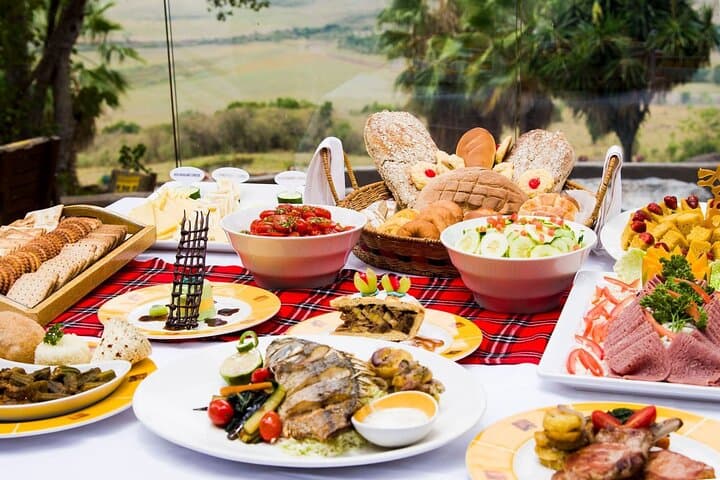 3 Days Masai Mara Gamedrive Camping Safari 4X4 Jeep