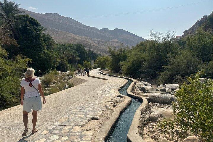 Omans skjulte perler Private Heldags Wahib Sands & Wadi bani Khalid