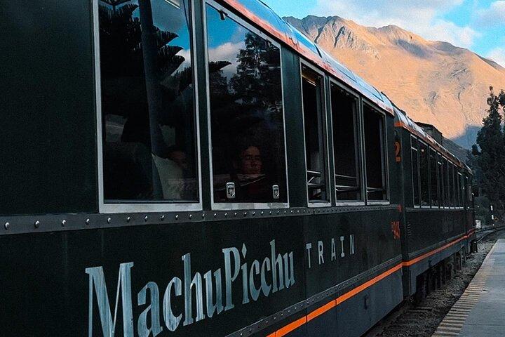 Excursão de 1 dia a Machu Picchu de trem com entrada no circuito 3