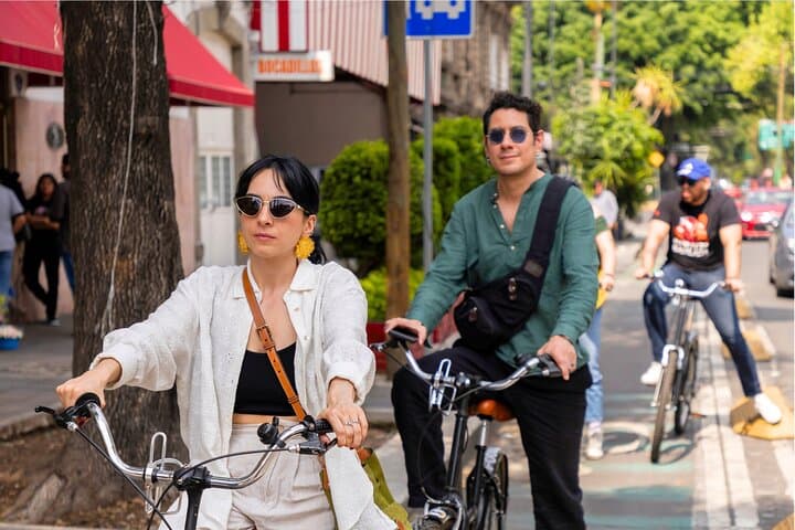 Michelin Taco Bike Tour: Roma Norte & Condesa /All-Inclusive.