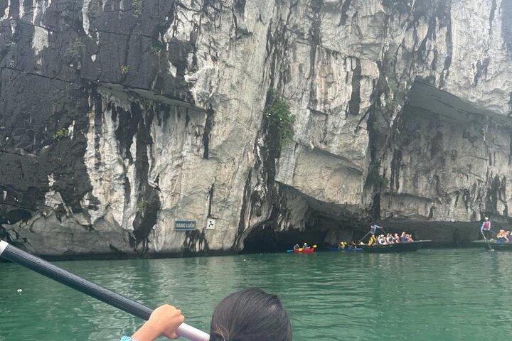 Tour della baia di Halong e della baia di Lan Ha in crociera premium a 5 stelle