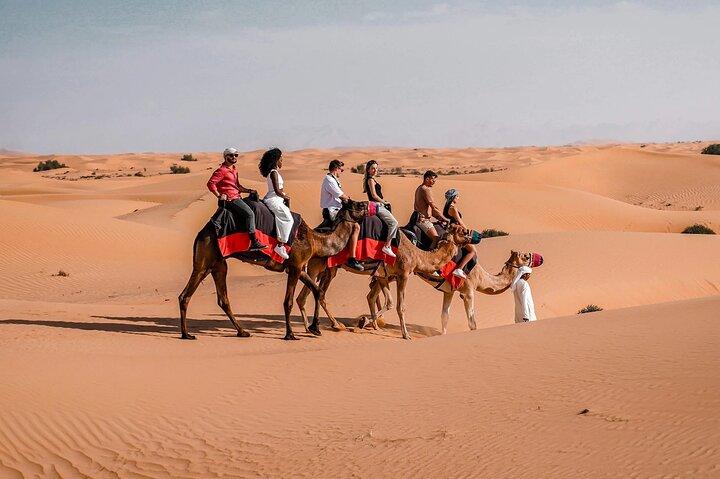Safari privé dans le désert en soirée à Dubaï