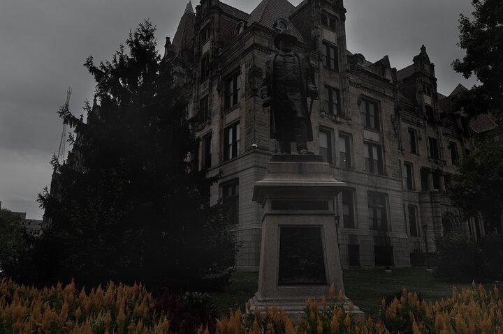 セントルイス・ゴースト・ツアーズ: Sinister Sins & Shadows Ghost Tour