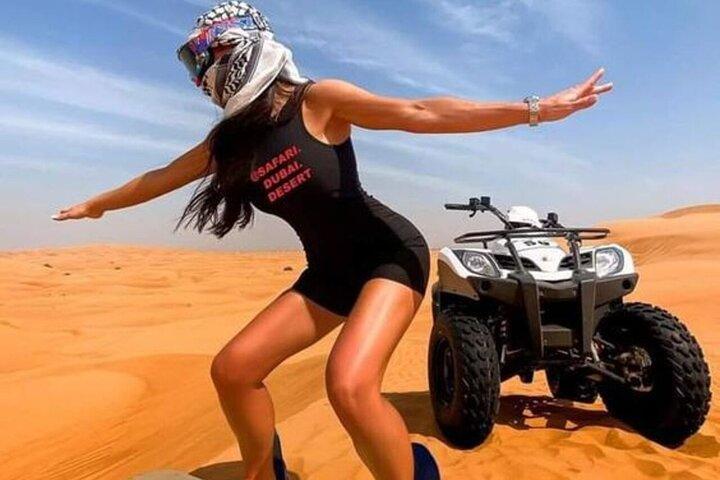 Premium Wüstensafari Dubai – Luxusabenteuer & Shows