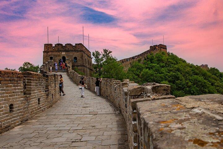 BusDa : Mutianyu Great Wall, Summer Palace & Old Summer Palace Tour