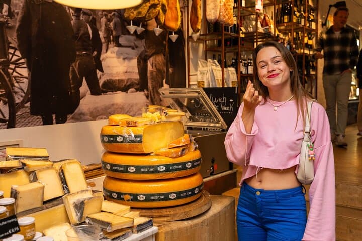 Amsterdam Private Food & Drinks Tour by UNESCO Canals & Jordaan