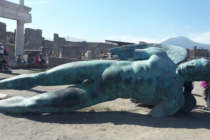 Day Trip from Rome: Explore Pompeii & Sorrento Amalfi Coast