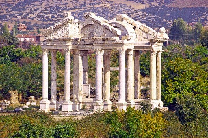6 dages tur til Istanbul, Cappadocia, Laodicea, Pamukkale, Efesus