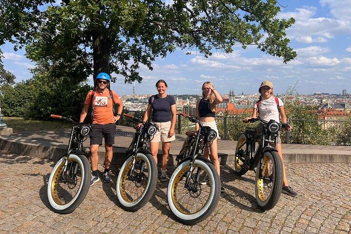 Ebike tour in Prague - Express Tour