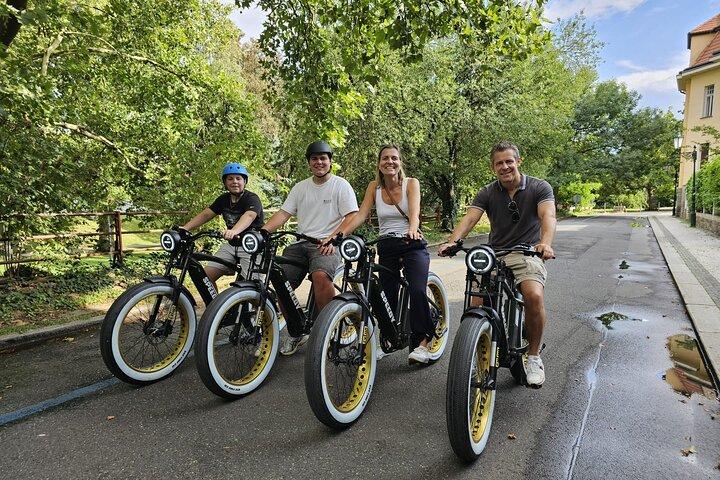 Ebike tour in Prague - Express Tour