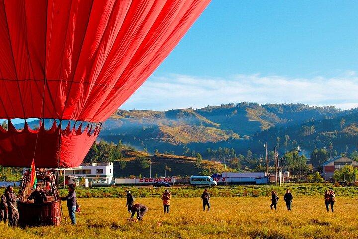 Cusco : Heißluftballonflug - über die Landschaften Perus