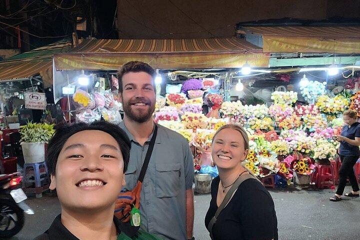 Special Sai Gon Motorbike by Night Street Food Tour