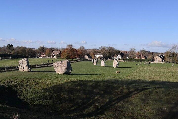 Visite privée de Stonehenge, Avebury et Mystical Car + Guide