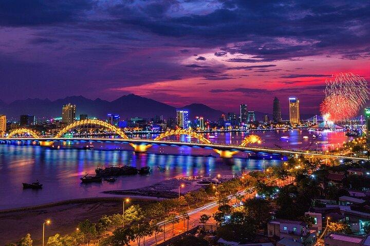 Privat Da Nang-tur: Dragon Bridge, Natmarked og River Cruise