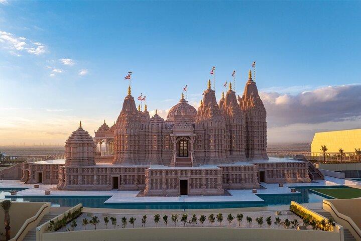 Private Abu Dhabi Tour & Grand Mosque and Baps Temple