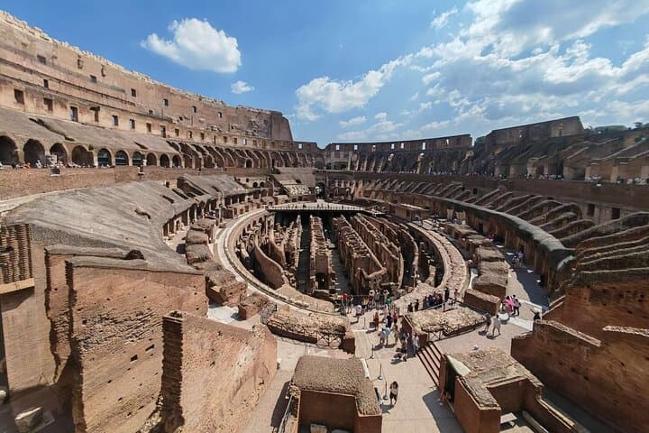Rome: Colosseum Access with Official AI App & Arena Option