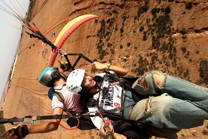 Esperienza di parapendio a Rabat