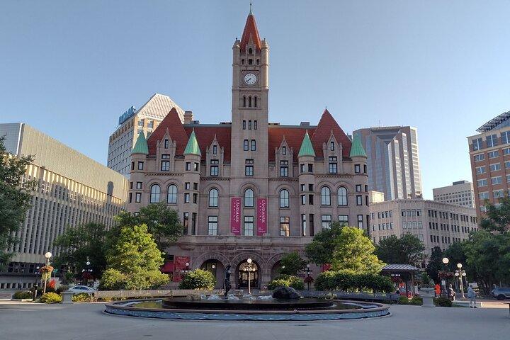 Minnesotas historiske by: En selvguidet tur til Downtown St. Paul