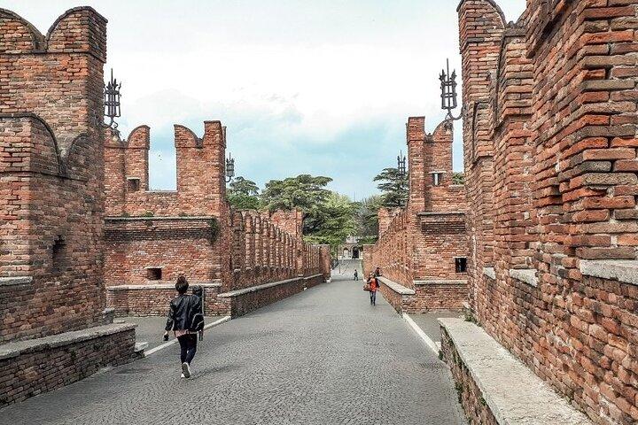 Verona: City Walk med lydguide på 7 sprog på din telefon