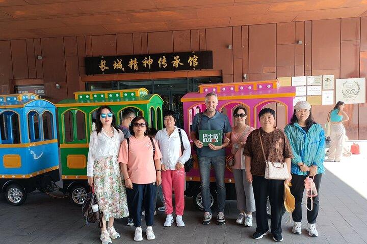 BusDa : Mutianyu Great Wall, Summer Palace & Old Summer Palace Tour