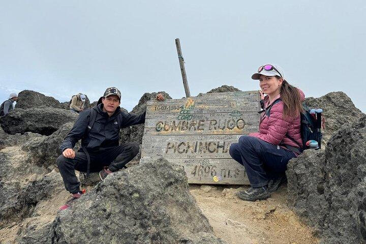 Cumbre volcán Rucu Pichincha full day