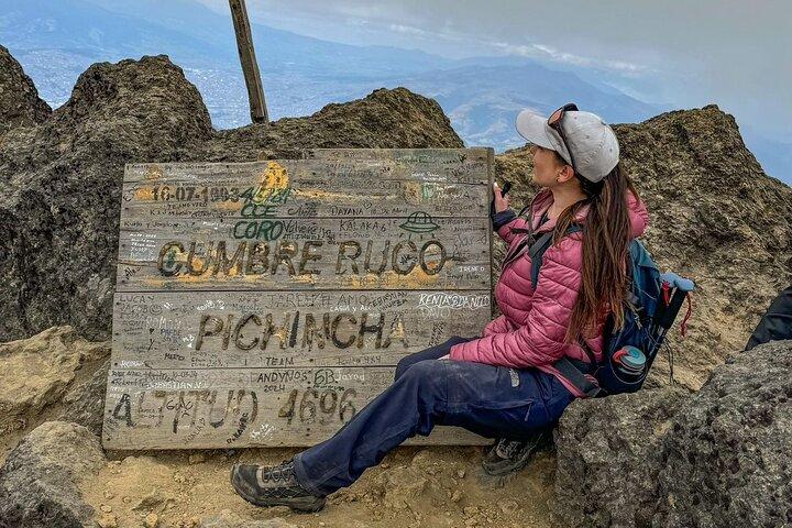 Cumbre volcán Rucu Pichincha full day