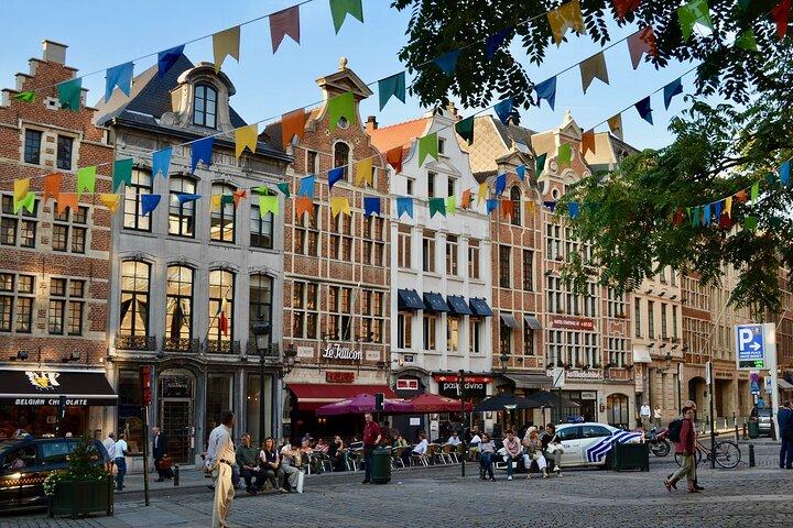 Legenden des Brüssel-Königlichen Viertels, Grand Place & gotische Kathedrale