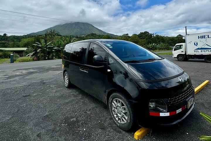 Liberia Airport to Hotels Round Trip Private Transfers