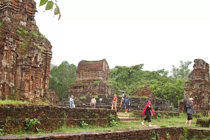 My Son Sanctuary UNESCO-Tour mit Thu Bon River Boat Trip