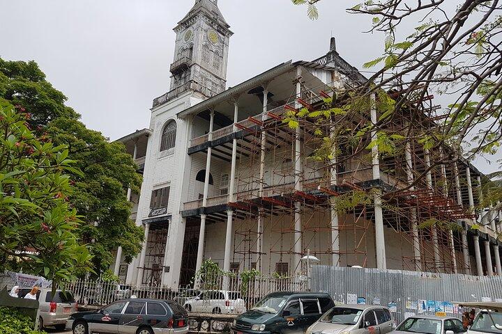 Zanzibar Heldagsturer med kryddgård, fängelse och stenstad