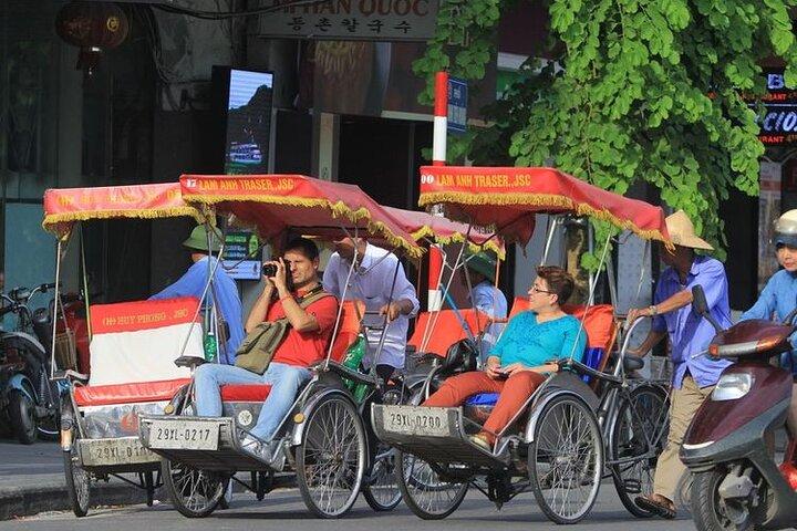 Avondetentour door Hue per cyclo