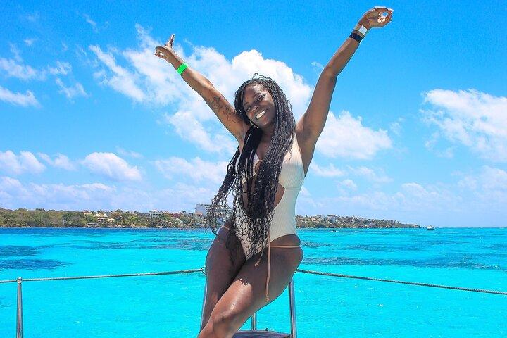 Cancun Catamaran Tour! Luxury Experience Beach Club