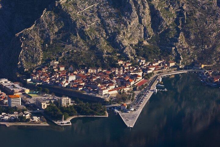 Volledige dag Boka baai, Onze Lieve Vrouw van de Rotsen, Perast, Oude stad Tour