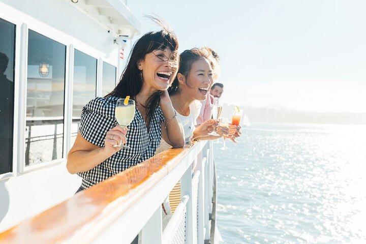 シティクルーズNYC:シグネチャーボトムレスミモザブランチピア15