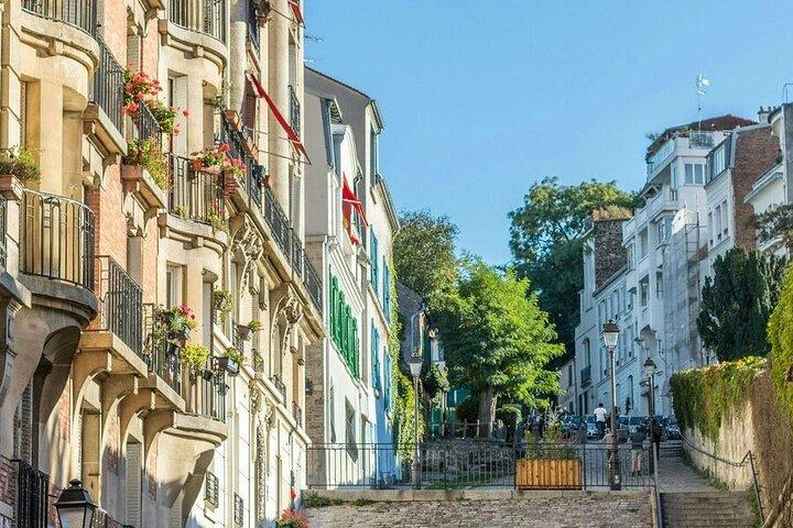Private Tour: Montmartre and its Famous Impressionist Painters