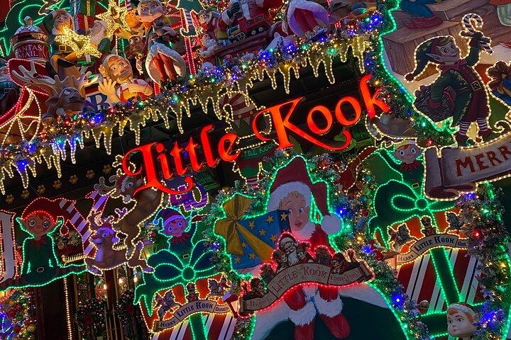 Private Christmas Walking Tour in Athens with Food & Drinks