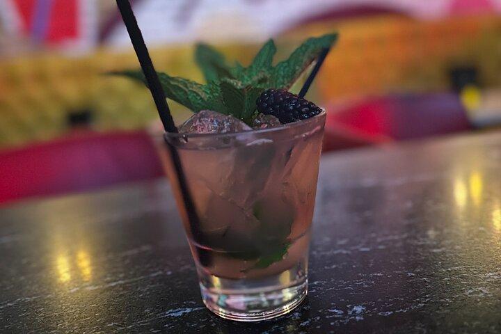 Minneapolis Local Bar Tour with Tastings