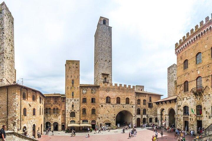 Tour privato a San Gimignano Siena e Chianti con pranzo