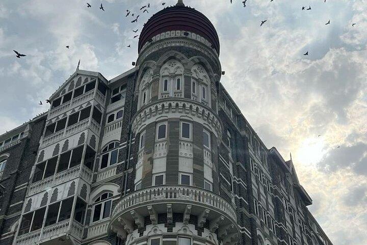 Explore Mumbai Iconic Landmarks and Hidden Gems
